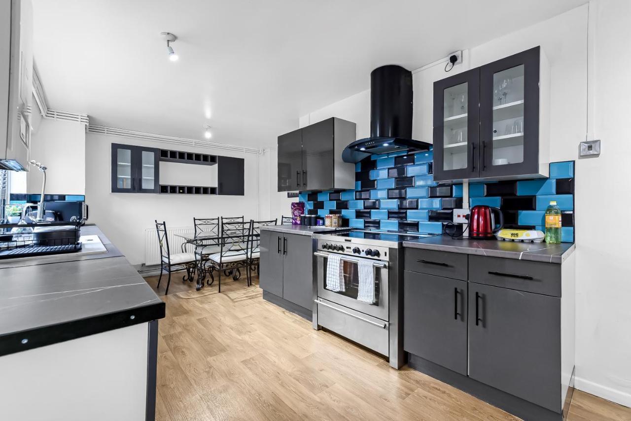 Stylish Excel 3 Bedroom Flat Лондон Екстер'єр фото